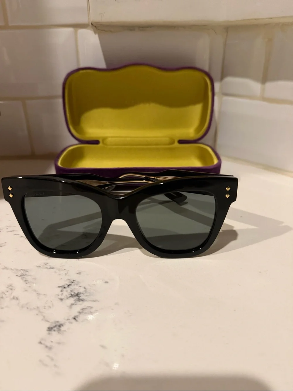 Gucci Black Frame Women's Sunglasses with Dark Lenses
